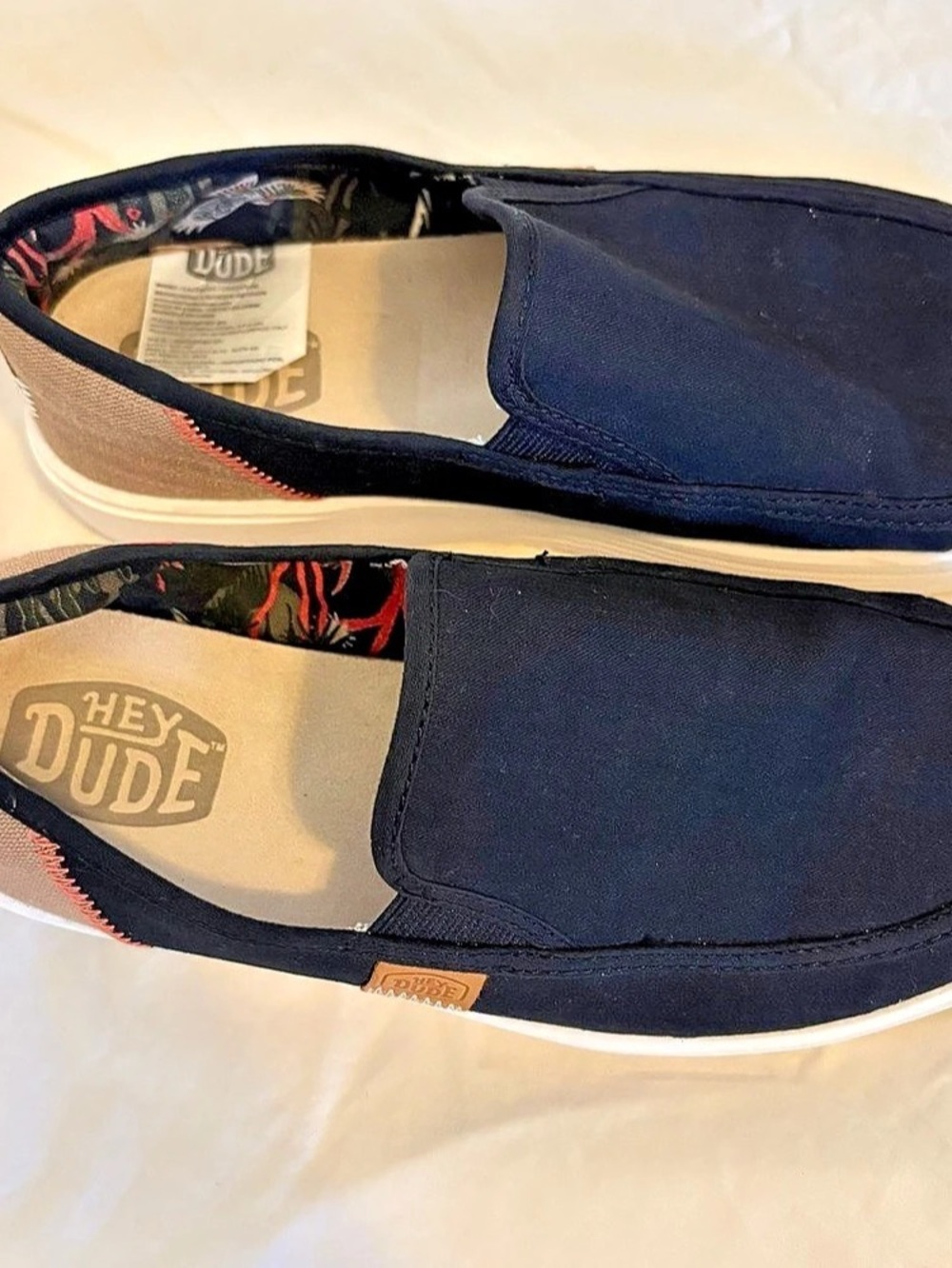 Hey Dude Sunapee Craft womens Slip-On Canvas Shoes Black US 9 - Picture 3 of 9